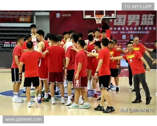 男篮赴日阵容引忧盼余嘉豪归队